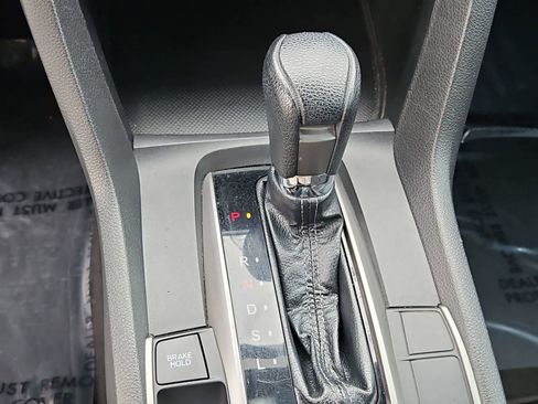 Used 2018 Honda Civic EX image 30