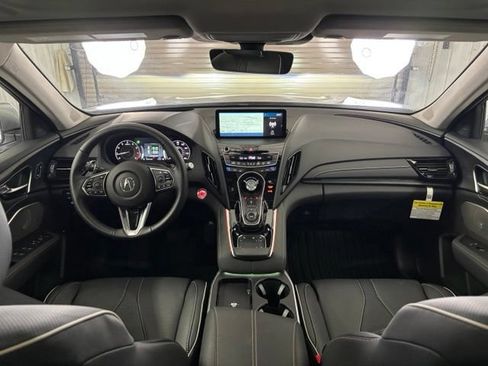 Certified 2026 Acura RDX SH-AWD w/ Advance Package image 18