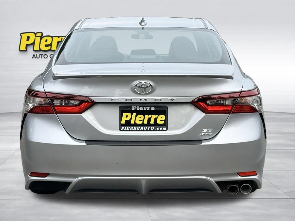 Used 2024 Toyota Camry SE w/ Cold Weather Package AWD/4WD image 6