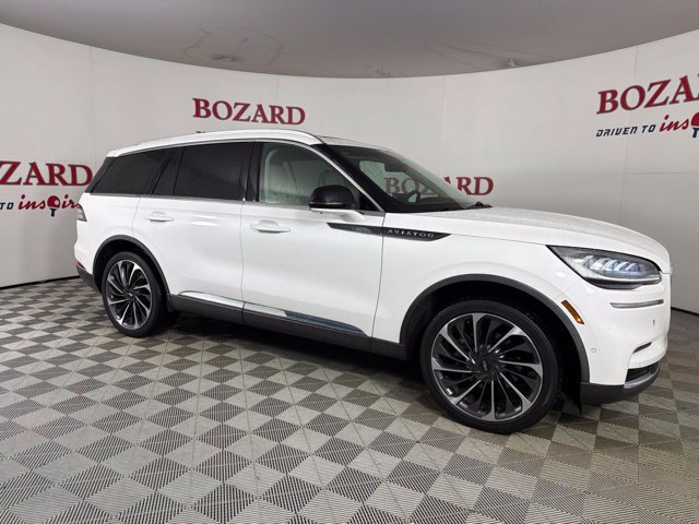 Certified 2023 Lincoln Aviator Reserve w/ Equipment Group 201A AWD/4WD image 14