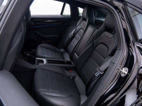 New 2026 Porsche Panamera 4 image 18