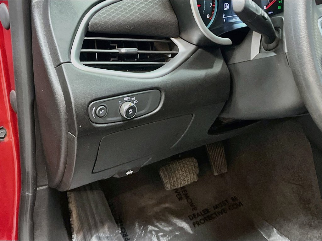 Used 2024 Chevrolet Malibu LT w/ LPO, Floor Liner Package FWD image 10