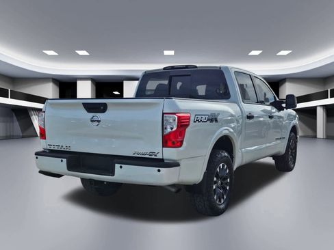 Used 2018 Nissan Titan PRO-4X w/ Pro-4x Utility Package image 5
