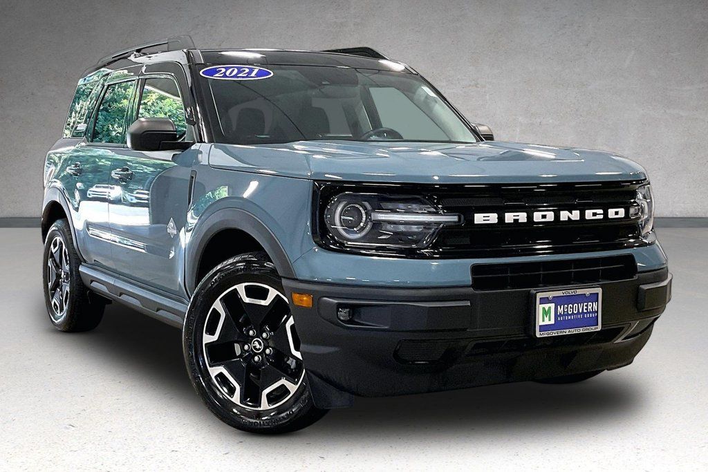 Used 2021 Ford Bronco Sport Outer Banks AWD/4WD image 3