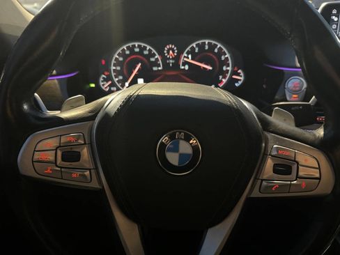 Used 2017 BMW 750i xDrive image 13