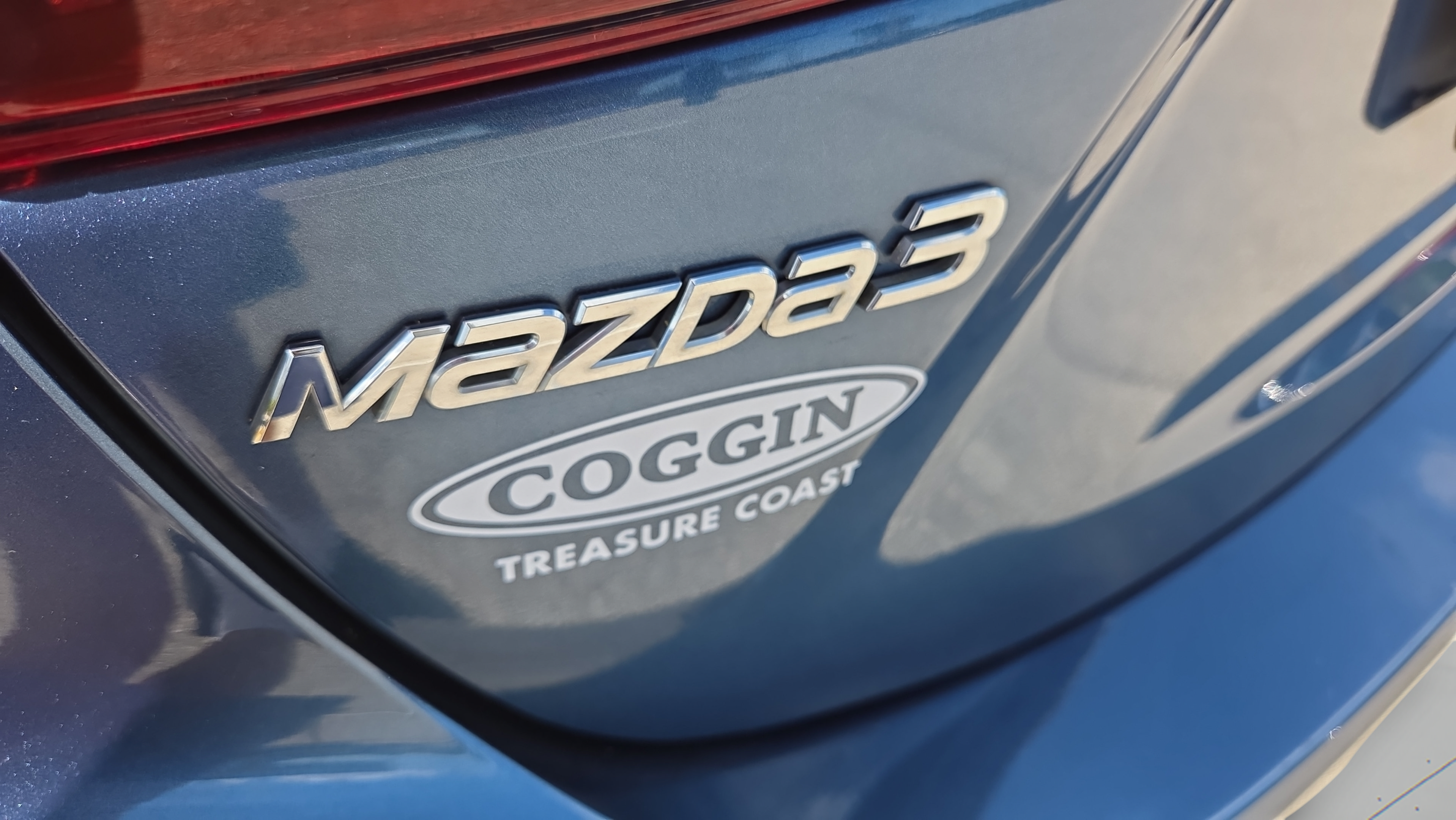 Used 2017 MAZDA MAZDA3 Touring FWD image 36