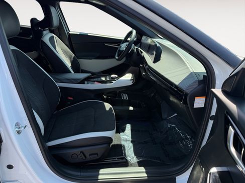 Used 2024 Kia EV6 GT-Line image 19