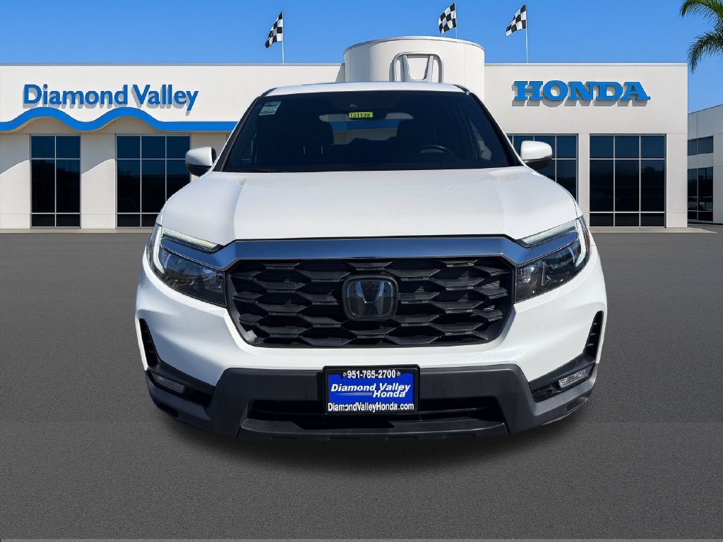 Used 2023 Honda Passport EX-L image 2