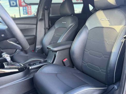 Used 2023 Kia Forte GT-Line FWD image 17