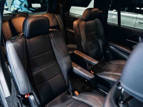 Used 2022 Mercedes-Benz GLS 450 4MATIC image 9