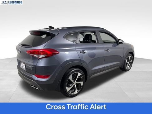 Used 2016 Hyundai Tucson Limited w/ Option Group 03 FWD image 5
