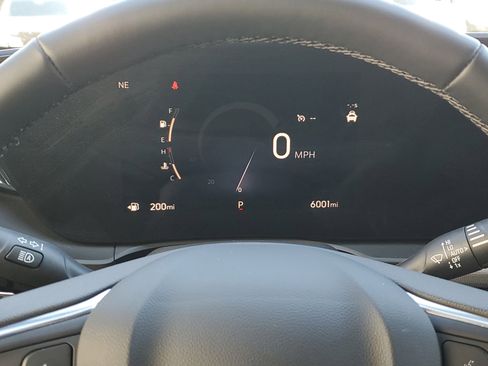 Used 2025 Buick Envista Avenir image 27