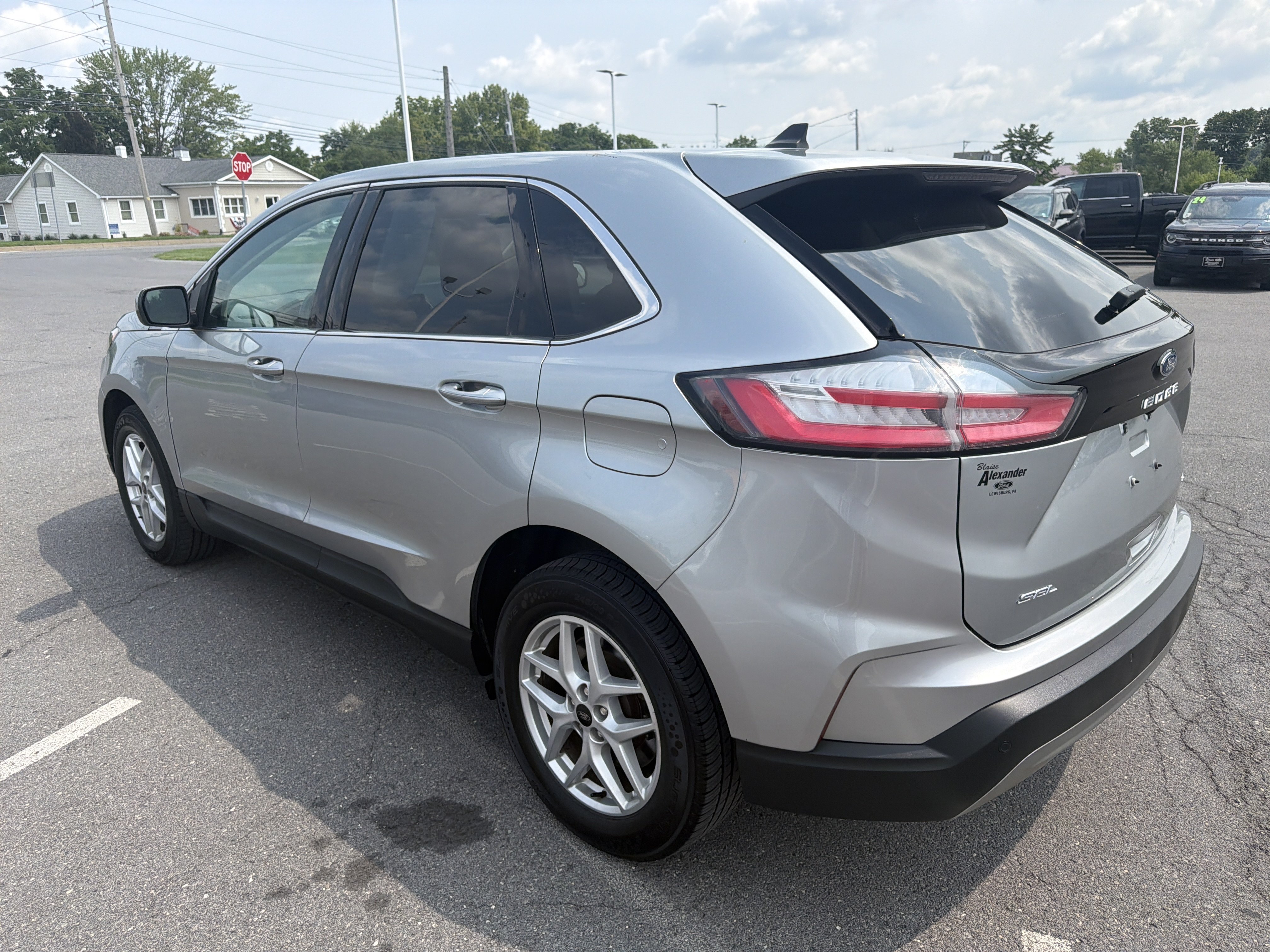 Certified 2024 Ford Edge SEL AWD/4WD image 6