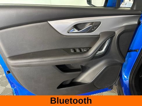 Used 2025 Chevrolet Blazer LT AWD/4WD image 10