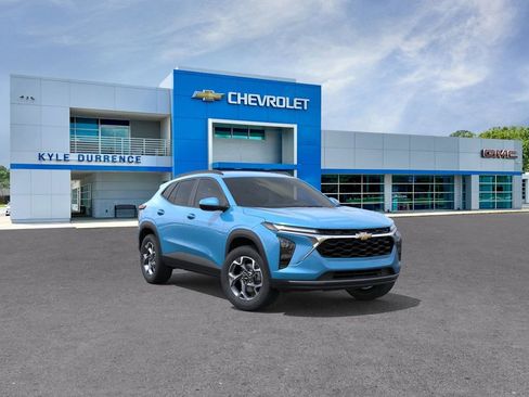 New 2026 Chevrolet Trax LT w/ Driver Confidence Package image 18