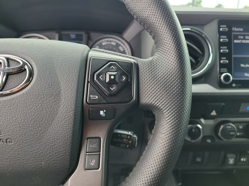 Used 2023 Toyota Tacoma TRD Off-Road AWD/4WD image 23