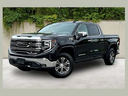 Used 2022 GMC Sierra 1500 SLT w/ SLT Convenience Package