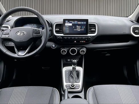 New 2026 Hyundai Venue SEL image 6
