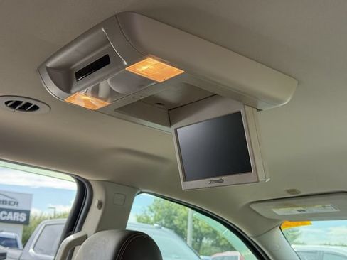 Used 2014 GMC Acadia SLT FWD image 30
