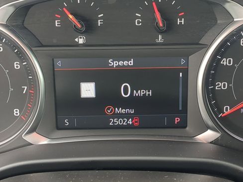 Used 2023 GMC Acadia SLT w/ Preferred Package FWD image 11