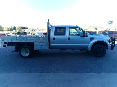 Used 2010 Ford F450 4x4 Crew Cab Super Duty image 3