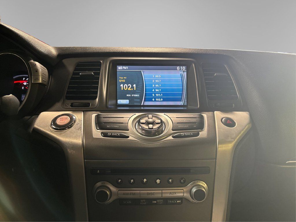 Used 2013 Nissan Murano SV AWD/4WD image 22