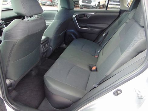 Used 2025 Toyota RAV4 LE AWD/4WD image 21
