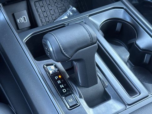 New 2025 Ford F150 Lariat w/ Equipment Group 501A Mid image 20