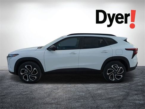 New 2026 Chevrolet Trax RS w/ Sunroof Package image 7