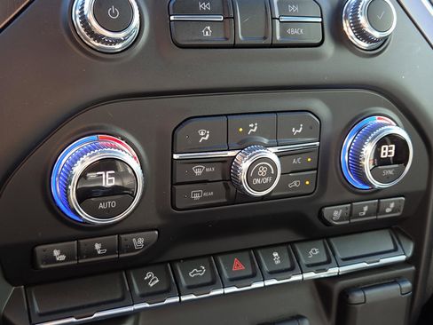 Used 2021 GMC Sierra 1500 AT4 image 20