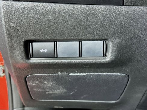 New 2026 Nissan Sentra SR FWD image 10