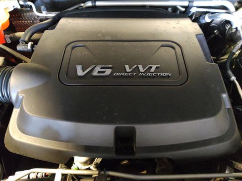 Used 2016 Chevrolet Colorado Z71 image 30