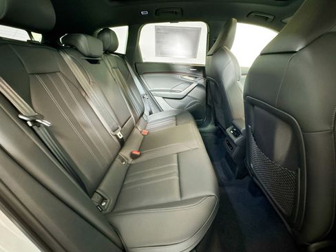 New 2027 Audi Q6 e-tron Premium Plus image 24