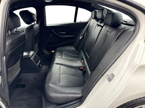 Used 2015 BMW 335i Sedan RWD image 10