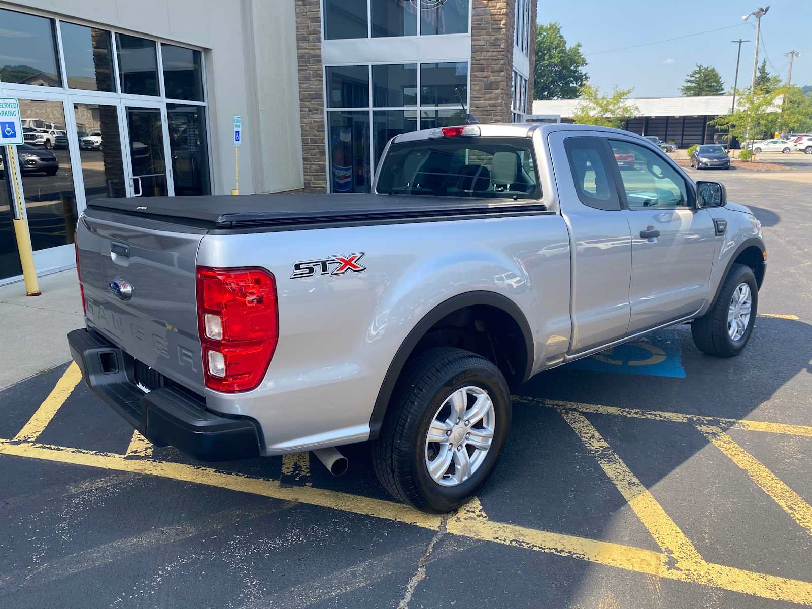 Used 2021 Ford Ranger XL w/ Equipment Group 101A High RWD image 4