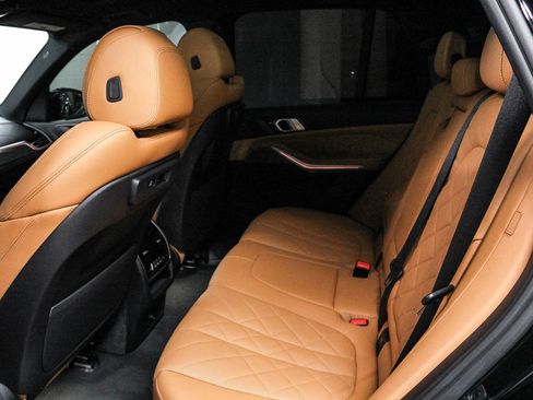 Certified 2023 BMW X5 sDrive40i w/ Premium Package image 17