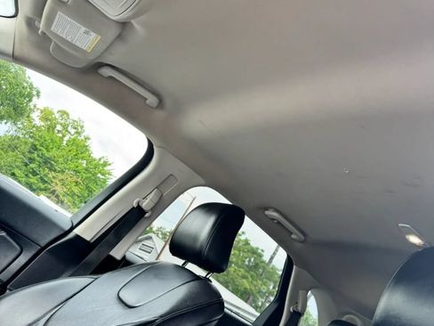 Used 2022 Ford Edge Titanium AWD/4WD image 20