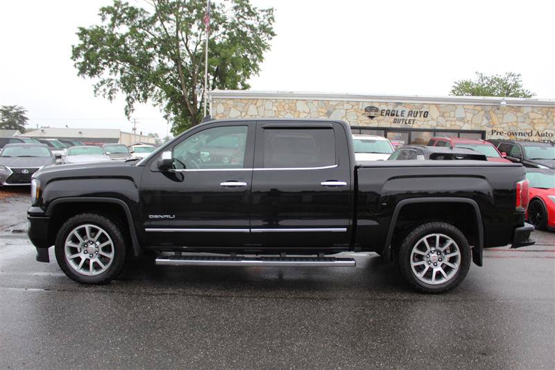 Used 2018 GMC Sierra 1500 Denali AWD/4WD image 4