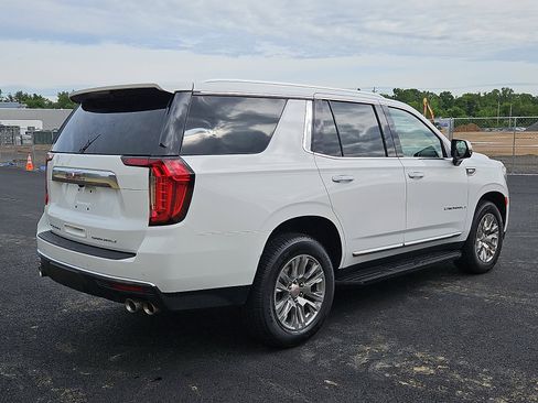 Used 2023 GMC Yukon Denali AWD/4WD image 6