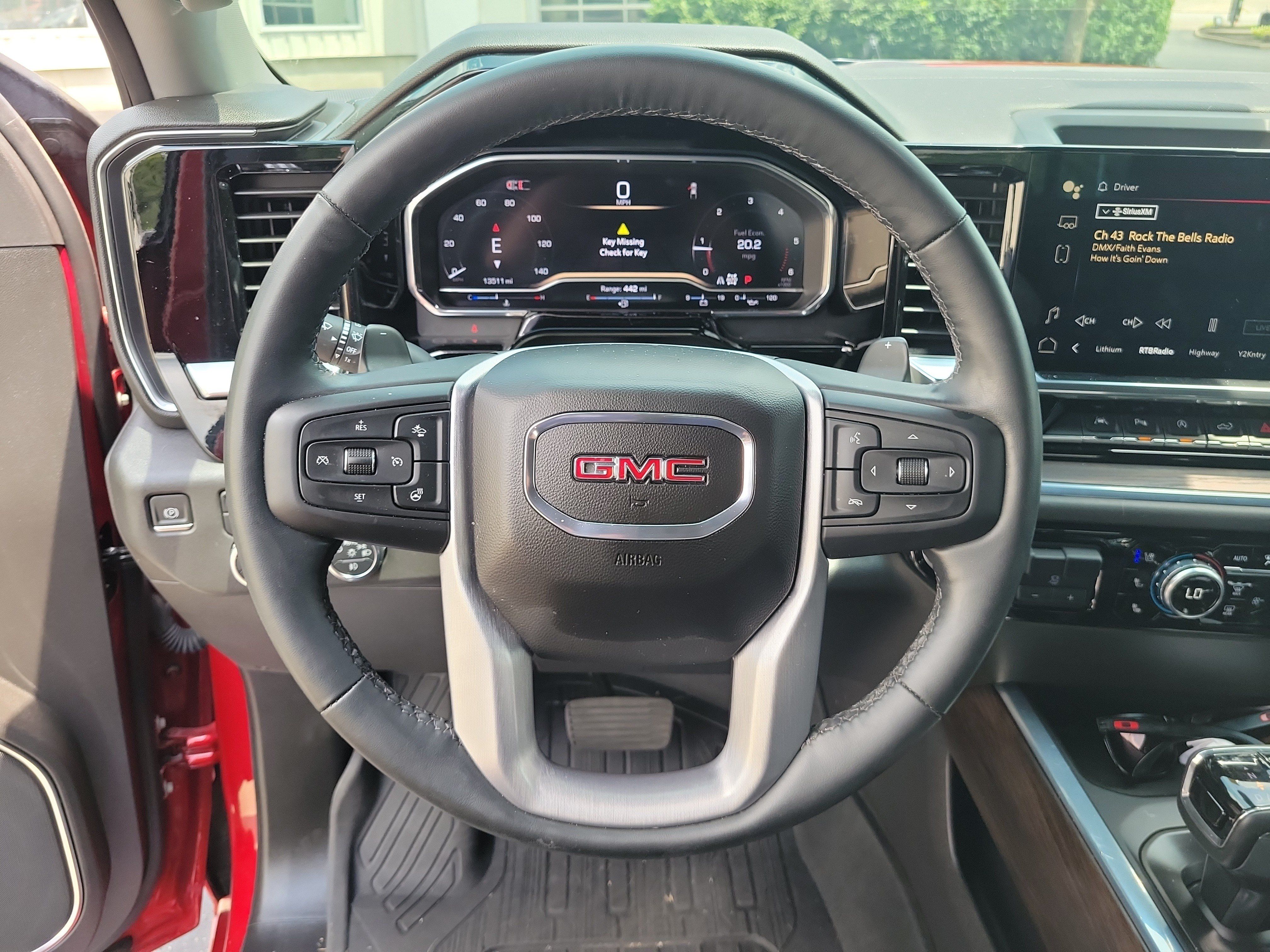 Used 2024 GMC Sierra 1500 SLT w/ SLT Premium Plus Package AWD/4WD image 19