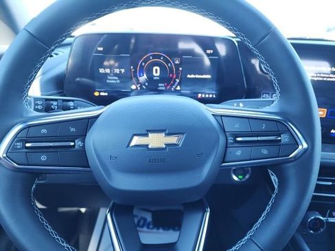 New 2026 Chevrolet Traverse LT w/ Driver Confidence Package image 25