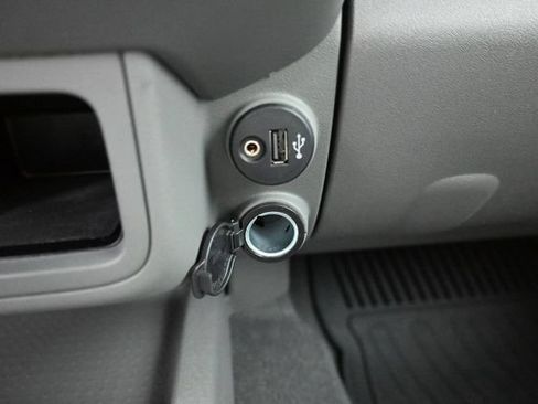 Used 2021 Nissan Frontier SV AWD/4WD image 18