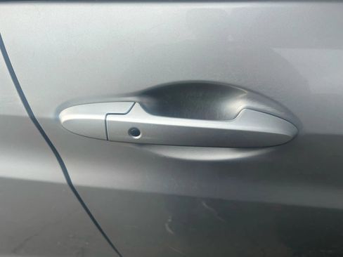 Used 2016 Honda HR-V EX-L image 3