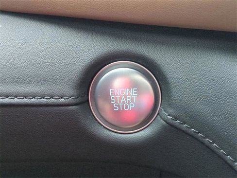 Used 2023 Hyundai Santa Fe Calligraphy image 35