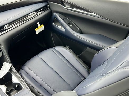 New 2026 INFINITI QX60 Sport image 14