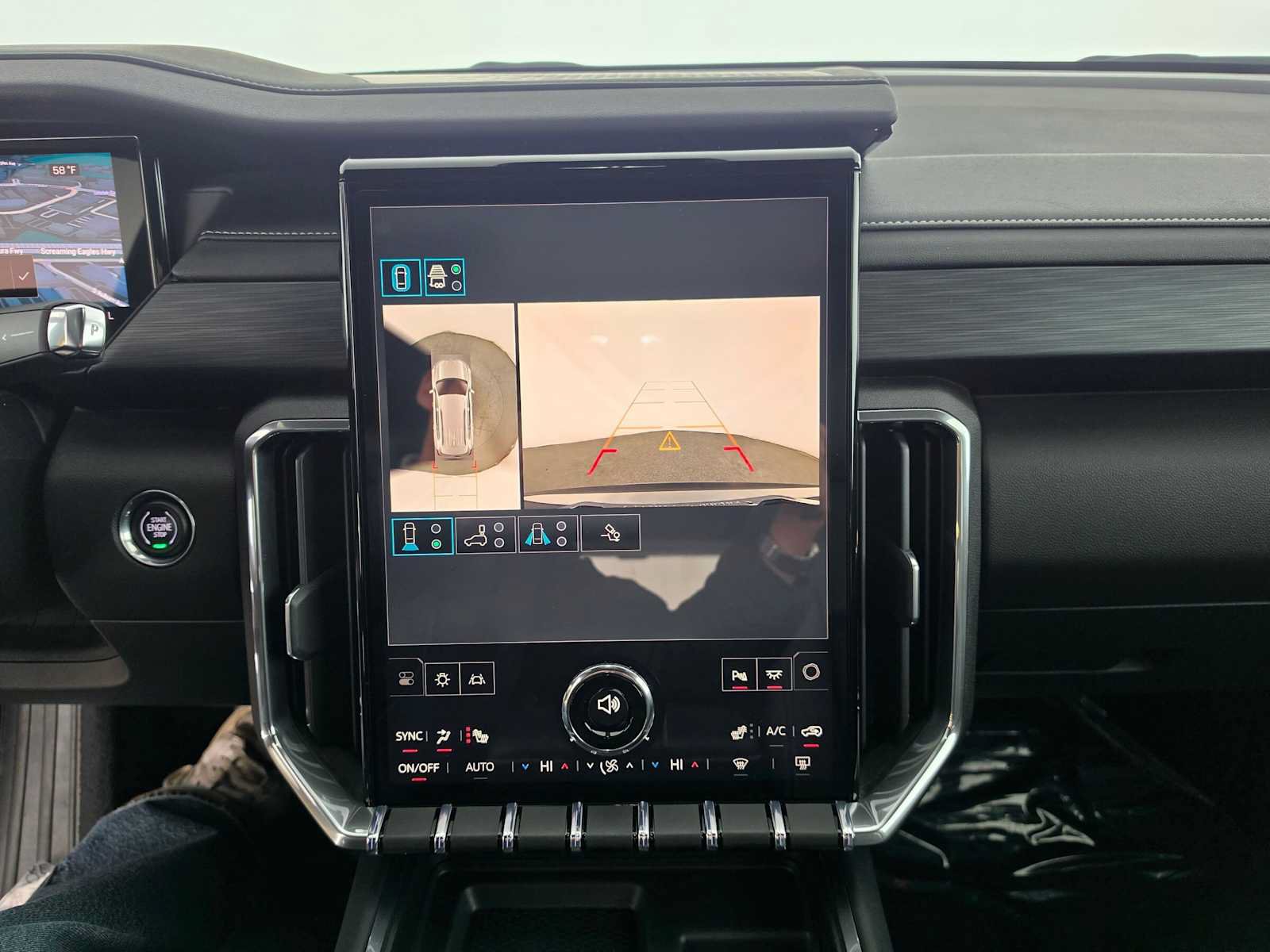 Used 2026 GMC Acadia Elevation w/ Super Cruise Package FWD image 29