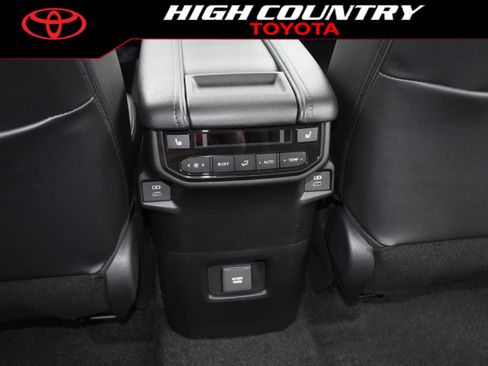 New 2026 Toyota Grand Highlander Limited image 14