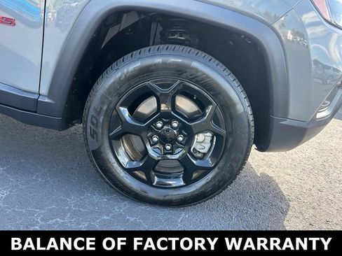 Used 2023 Jeep Compass Trailhawk AWD/4WD image 8