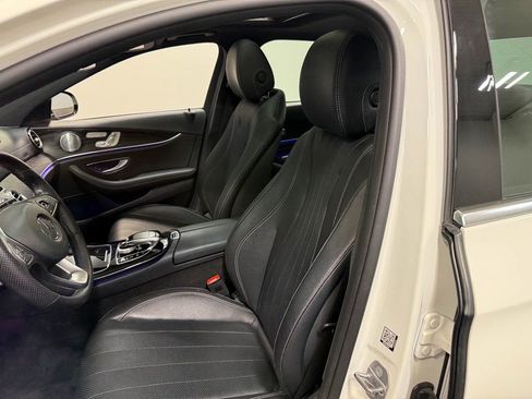 Used 2017 Mercedes-Benz E 300 4MATIC image 59