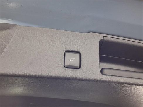 Certified 2023 Ford Escape Platinum w/ Premium Technology Package image 24